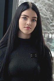 Alyona Uzhgorod 1393603