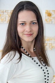 Anna Nikolaev 385579